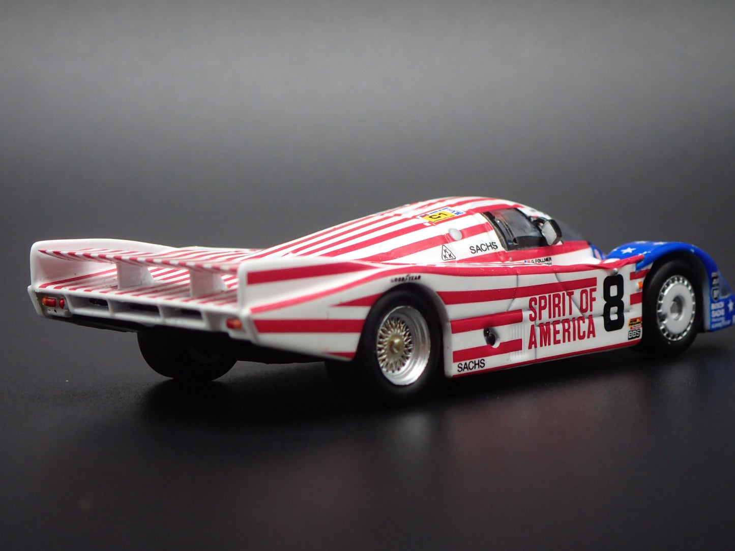 PORSCHE 956 SPIRIT AMERICA  #8 3RD 24H LE MANS 1986 1:64 SCALE DIECAST MODEL CAR