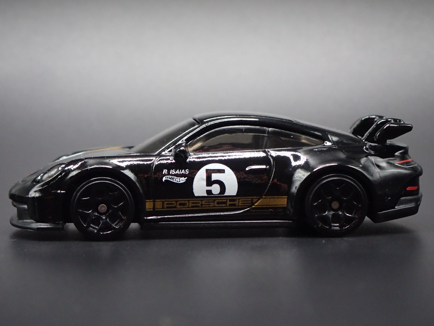 2018-2025 PORSCHE 911 GT3 992 BLACK 1:64 SCALE DIORAMA DIECAST MODEL CAR