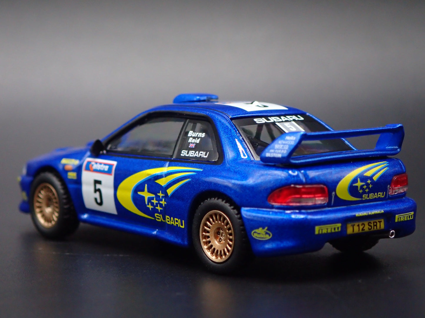 SUBARU IMPREZA WRC99 #5 RALLY 1:64 SCALE COLLECTIBLE DIORAMA DIECAST MODEL CAR