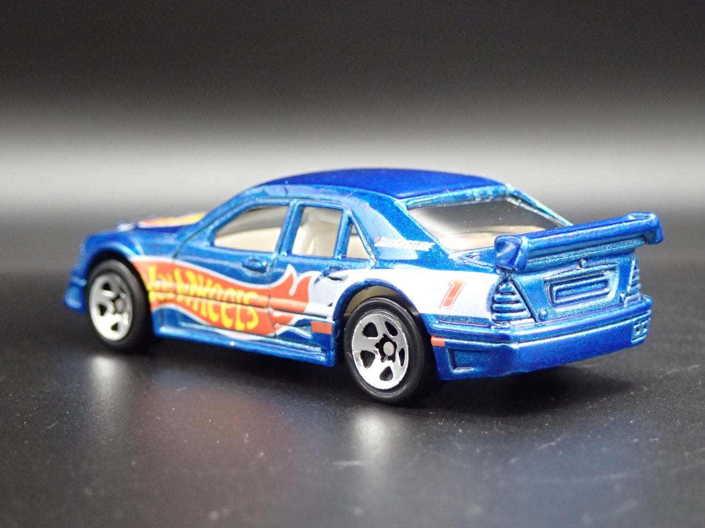 1993-1999 MERCEDES-BENZ C CLASS BLUE 1:64 SCALE COLLECTIBLE DIECAST MODEL CAR