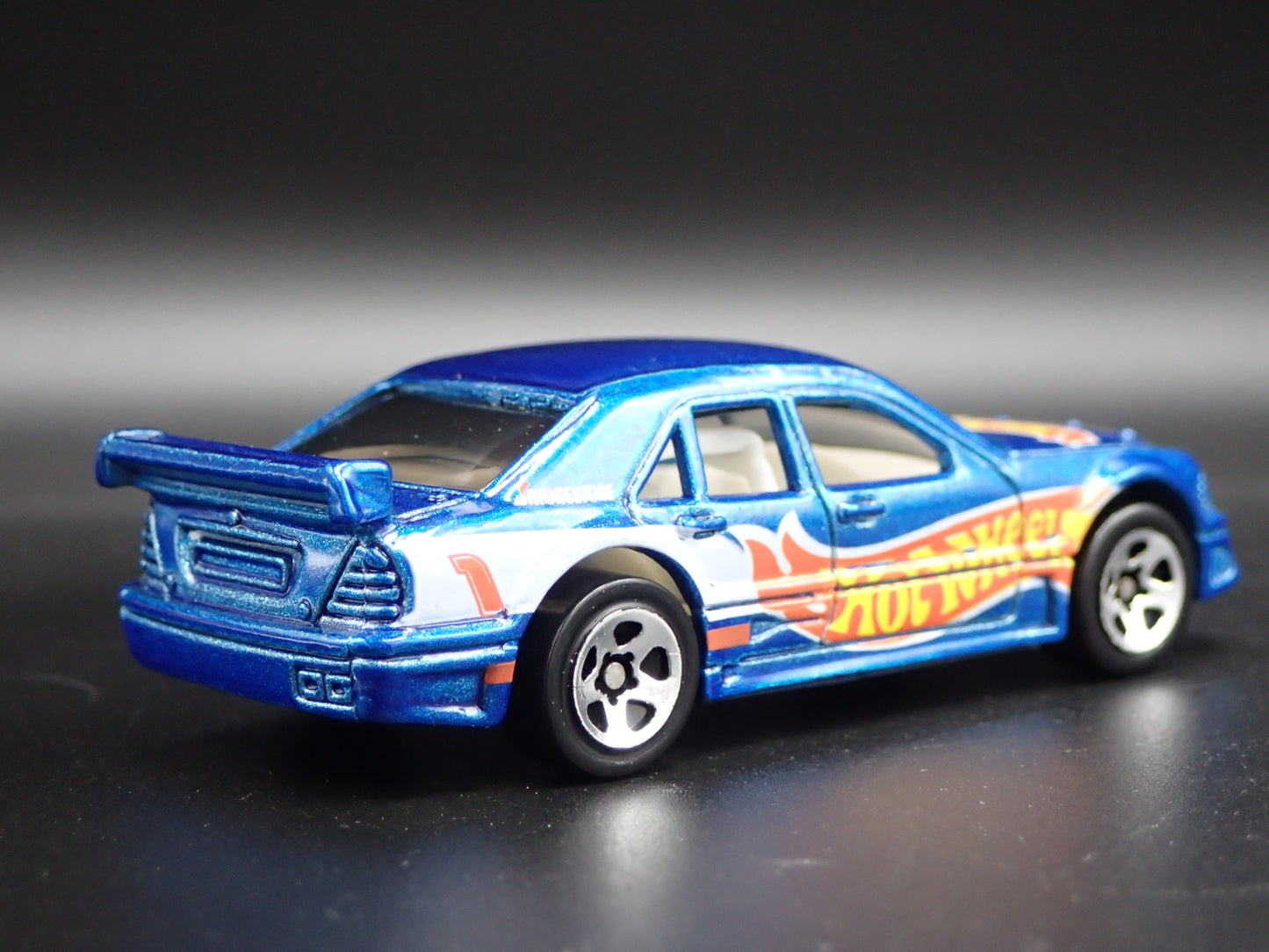 1993-1999 MERCEDES-BENZ C CLASS BLUE 1:64 SCALE COLLECTIBLE DIECAST MODEL CAR