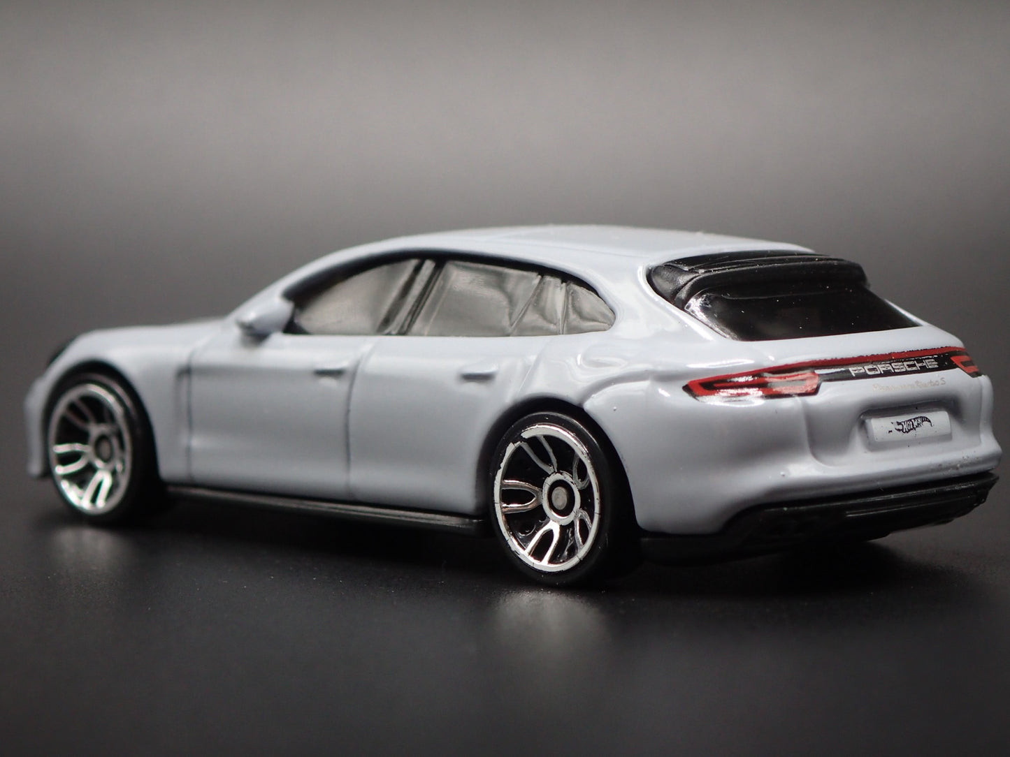2016-2024 PORSCHE PANAMERA TURBO S E-HYBRID SPORTS TURISMO 1:64 SCALE MODEL CAR