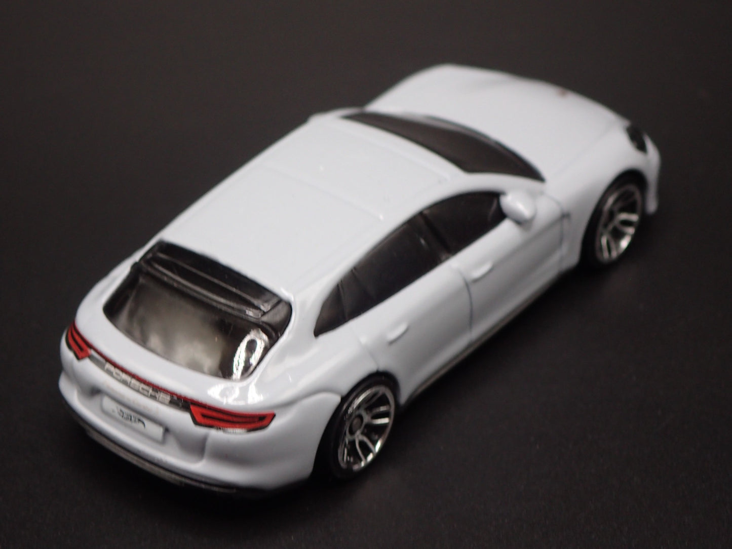 2016-2024 PORSCHE PANAMERA TURBO S E-HYBRID SPORTS TURISMO 1:64 SCALE MODEL CAR