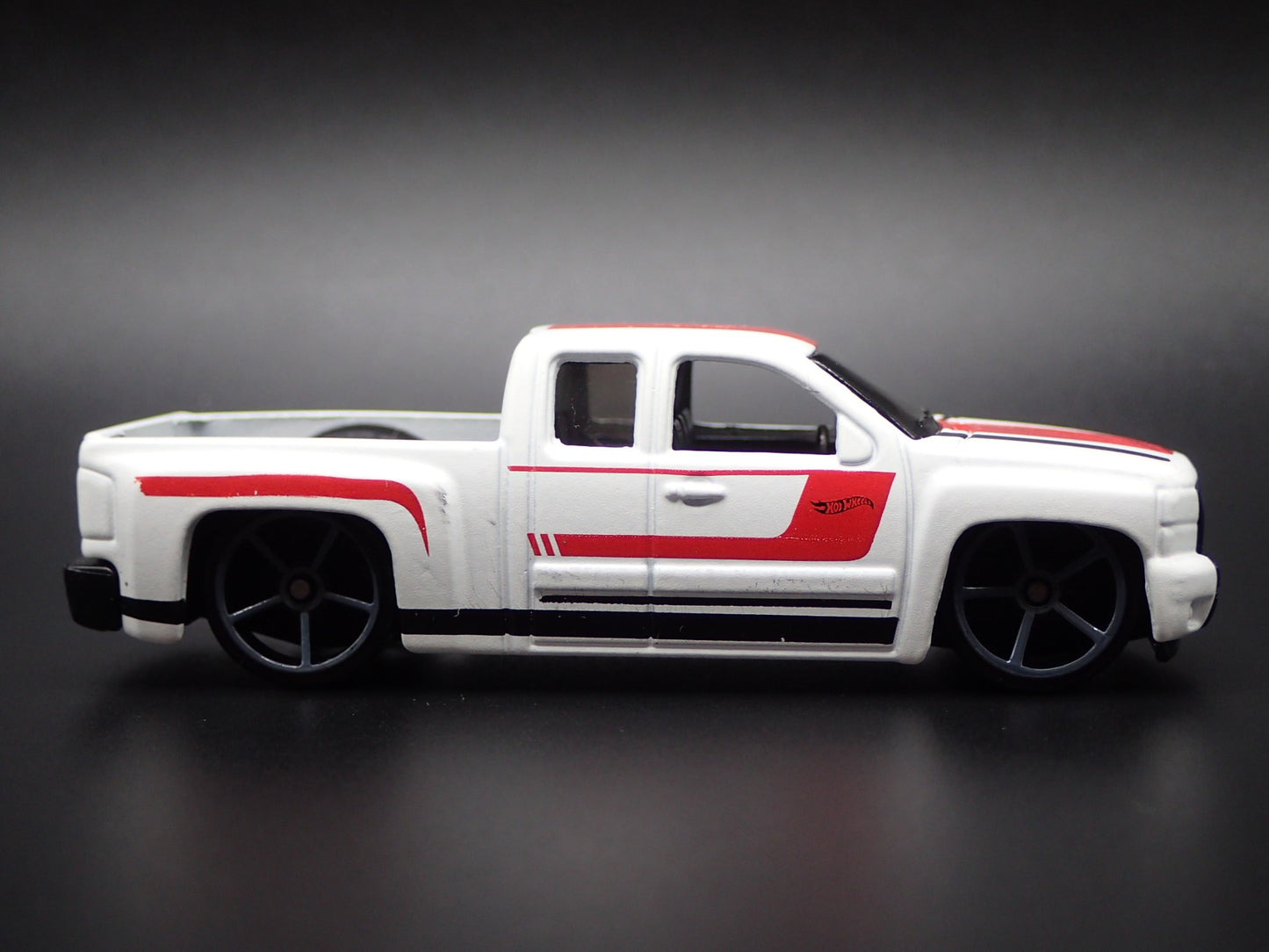 2007-2014 CHEVY CHEVROLET SILVERADO PICKUP TRUCK 1:64 SCALE DIECAST MODEL CAR