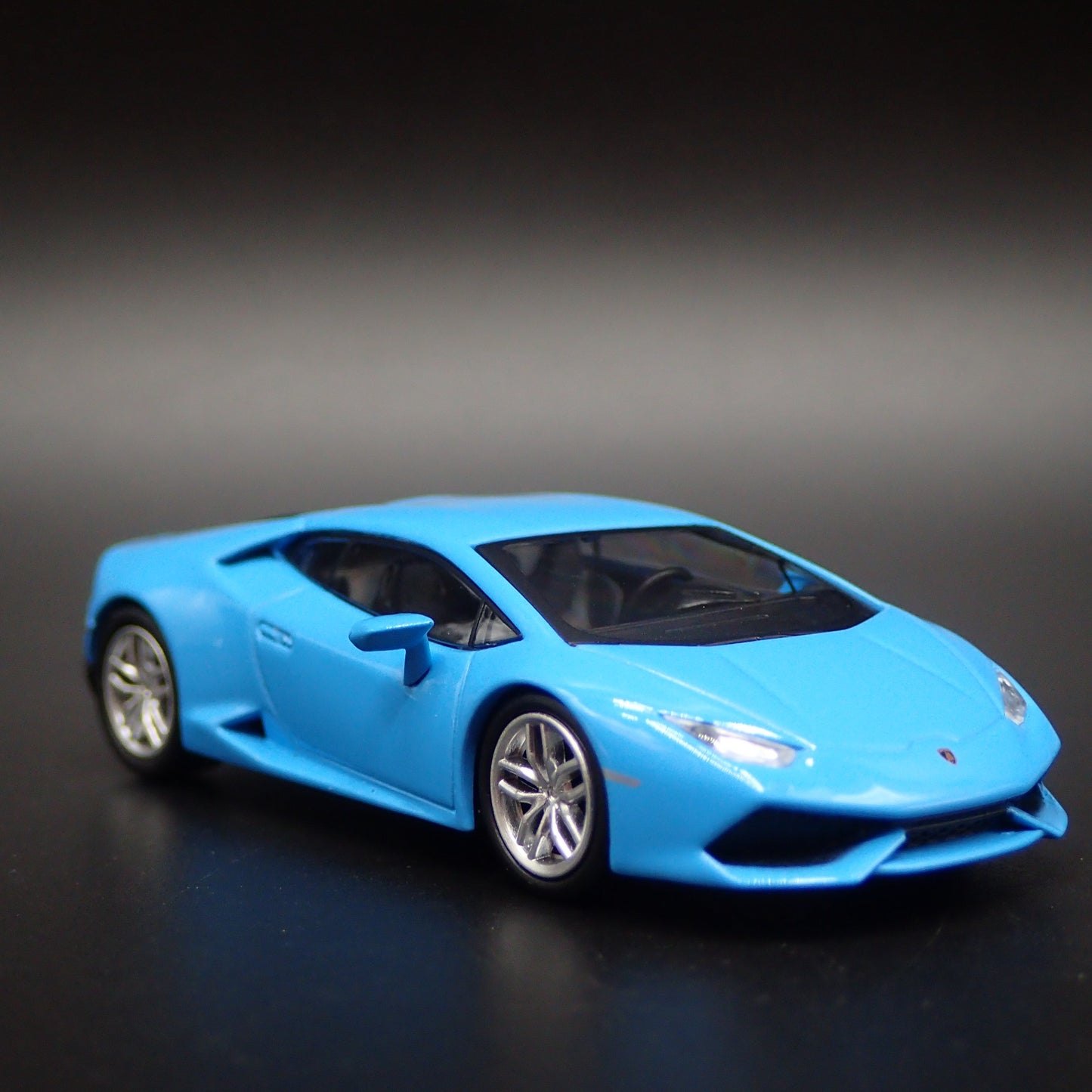 2014-2019 LAMBORGHINI HURACAN COUPE SUPER CAR BLUE 1:64 SCALE DIECAST MODEL CAR