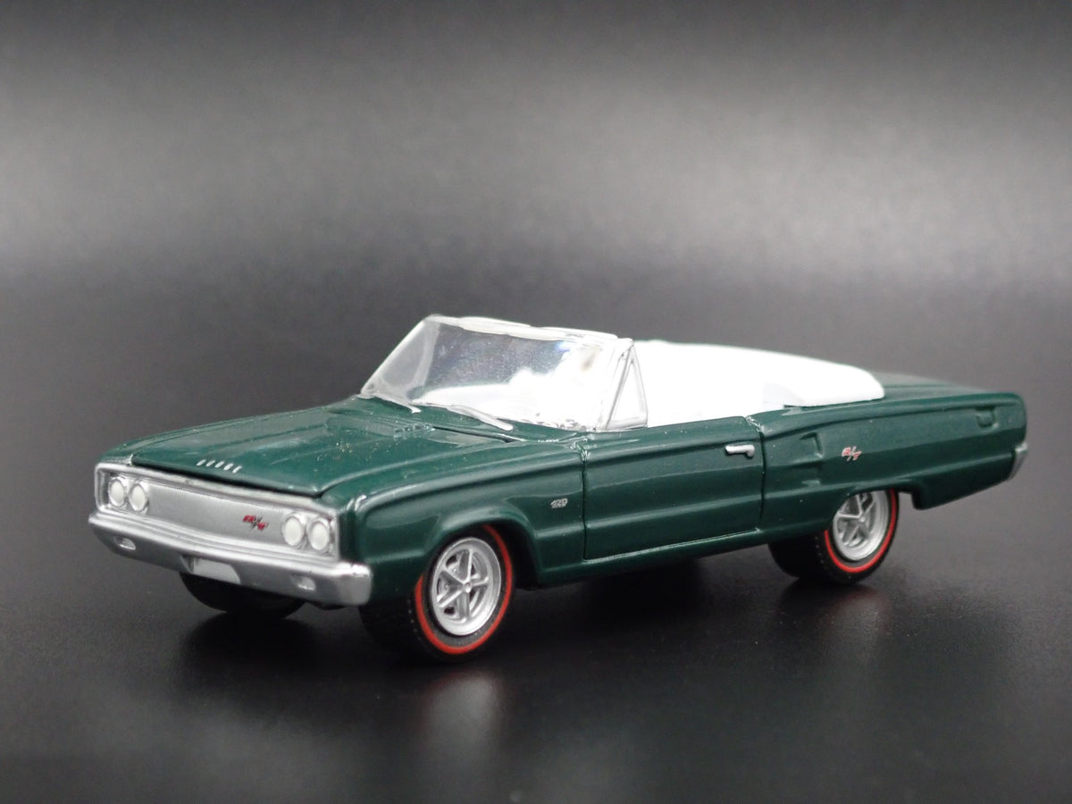 1967 DODGE CORONET R/T HEMI CONVERTIBLE RARE 1/64 SCALE DIECAST MODEL CAR-Burning Rubber Toy Company