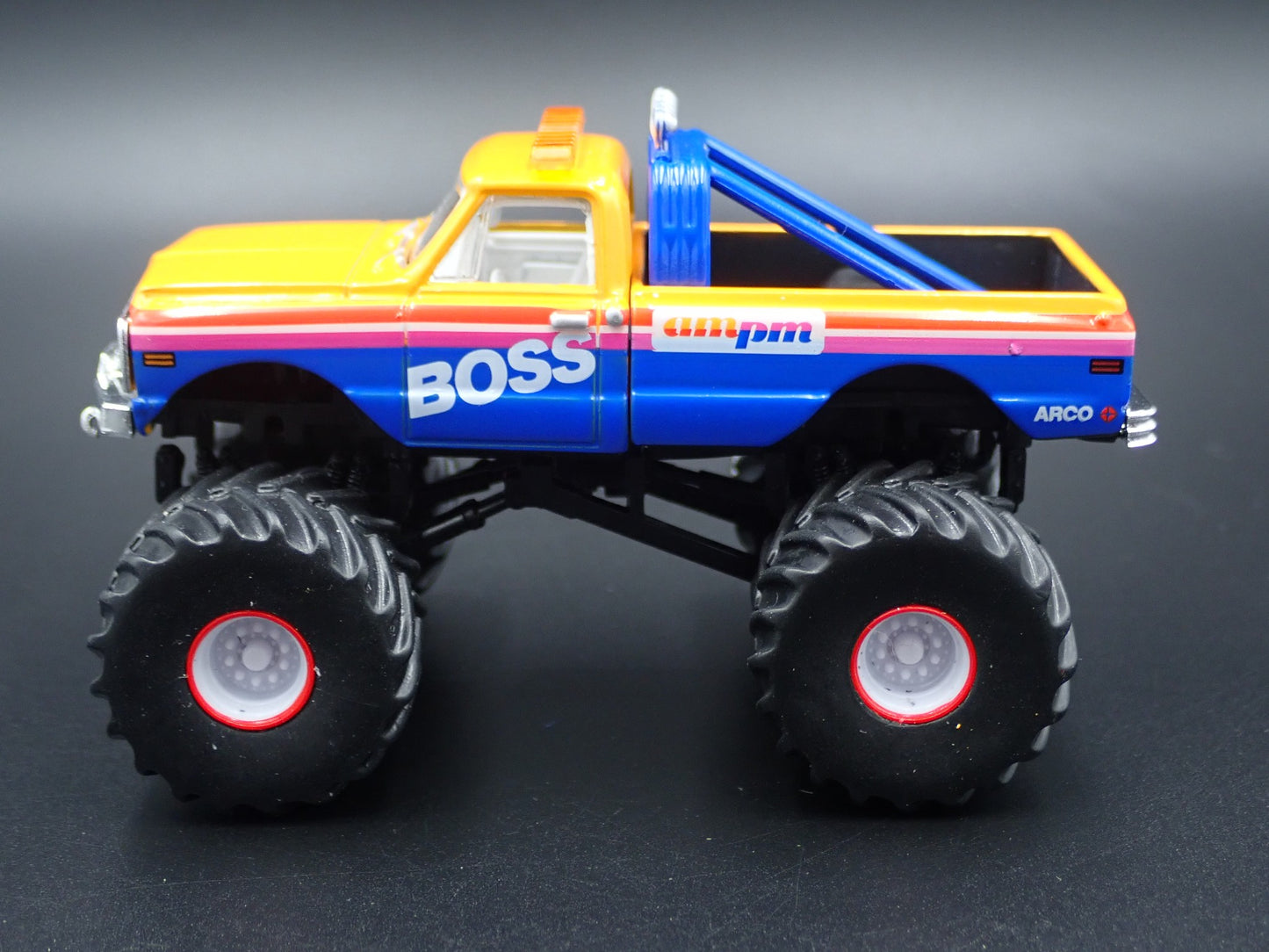 1972 CHEVY CHEVROLET K10 MONSTER TRUCK AM/PM BOSS 1:64 SCALE DIECAST MODEL CAR
