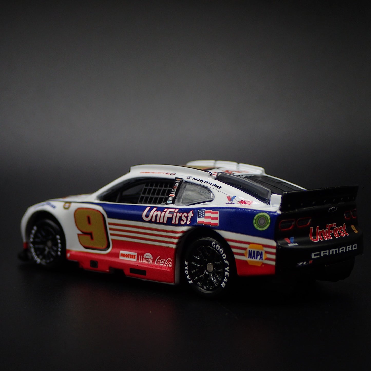 2024 24 CHEVY CAMARO ZL1 9 CHASE ELLIOTT UNIFIRST NASCAR 1:64 DIECAST MODEL CAR