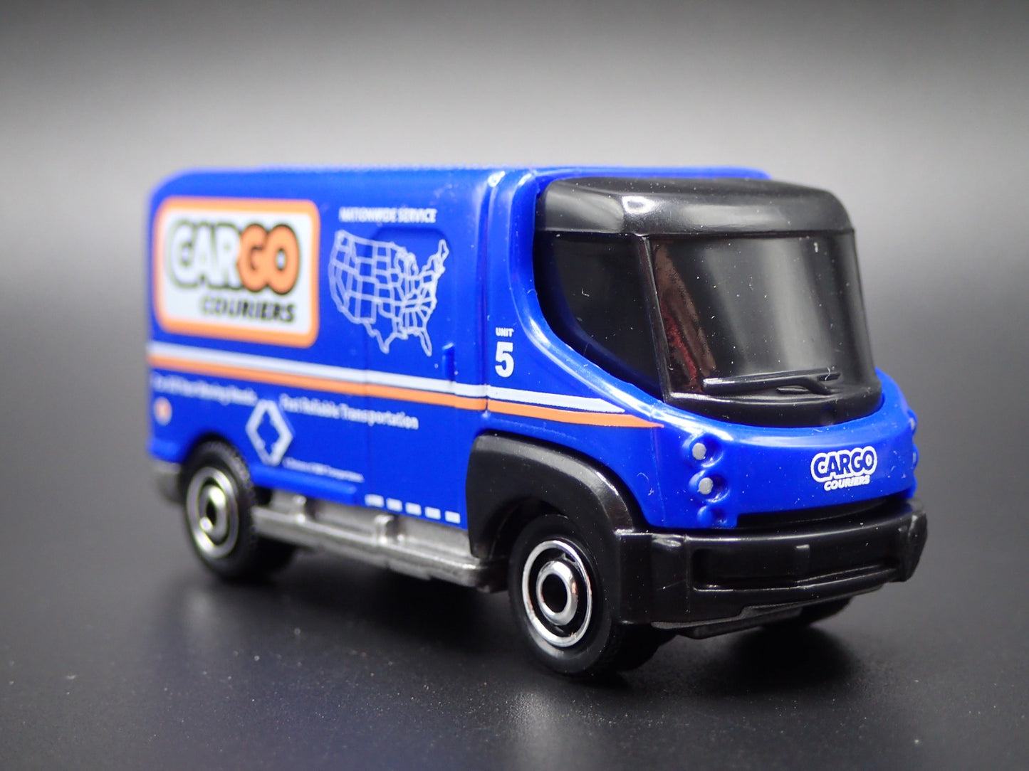 2009-2013 INTERNATIONAL eSTAR ELECTRIC VEHICLE VAN 1:64 SCALE DIECAST MODEL CAR