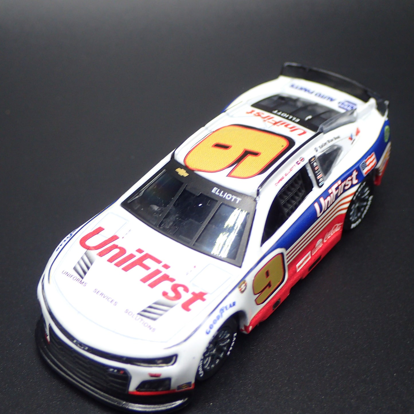 2024 24 CHEVY CAMARO ZL1 9 CHASE ELLIOTT UNIFIRST NASCAR 1:64 DIECAST MODEL CAR
