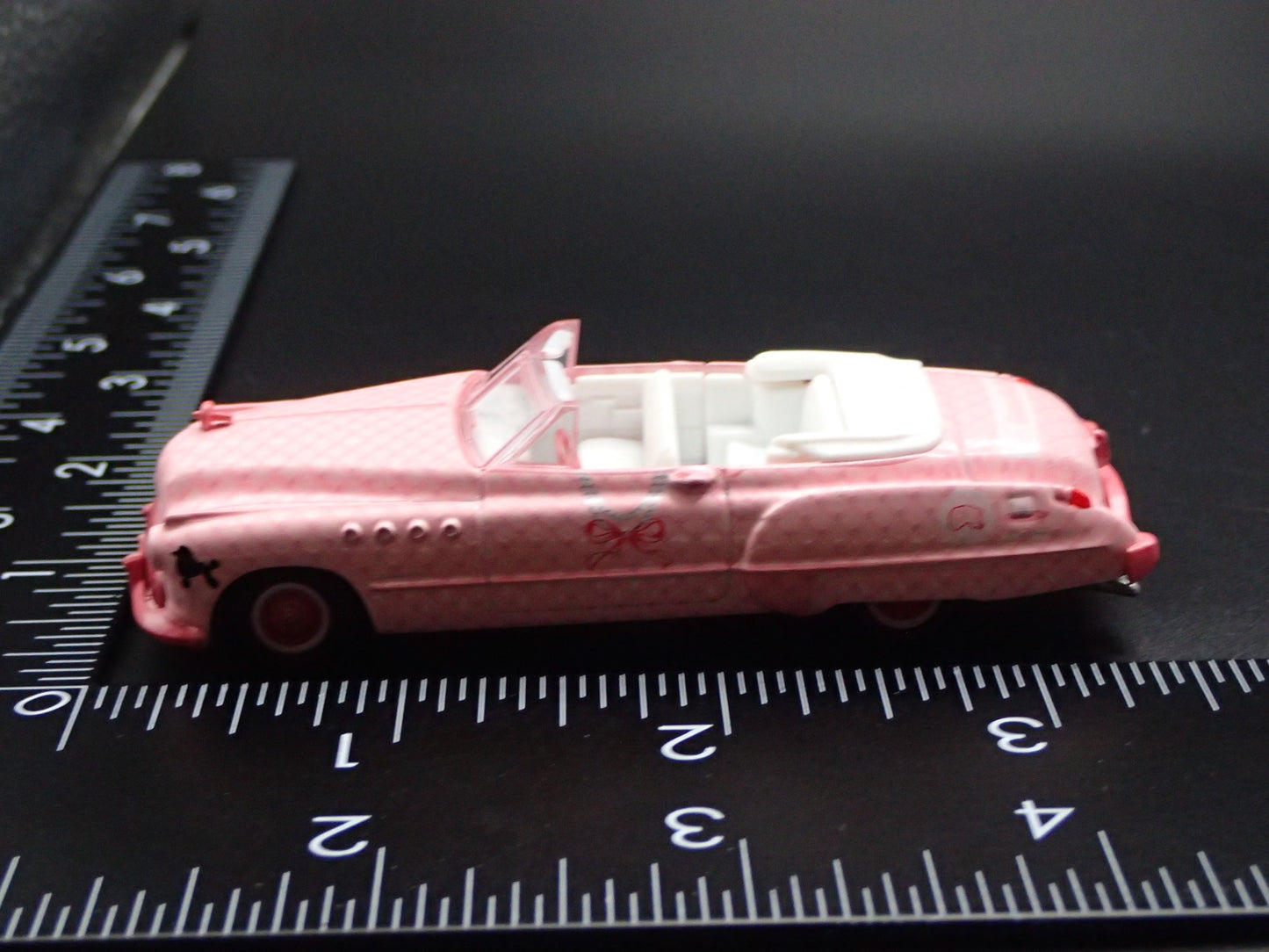 1949 49 BUICK ROADMASTER CONVERTIBLE GPK PINK 1/64 SCALE COLLECTIBLE MODEL CAR
