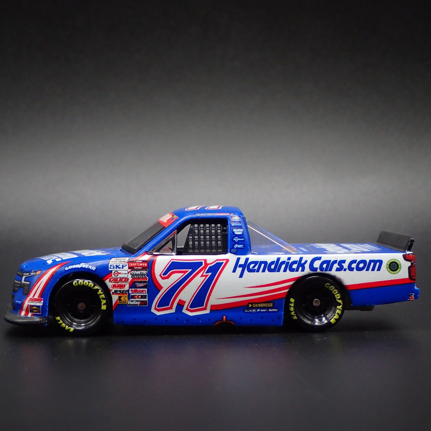 2024 CHEVY SILVERADO 71 RAJAH CARUTH HENDRICK CARS NASCAR TRUCK 1:64 DIECAST CAR