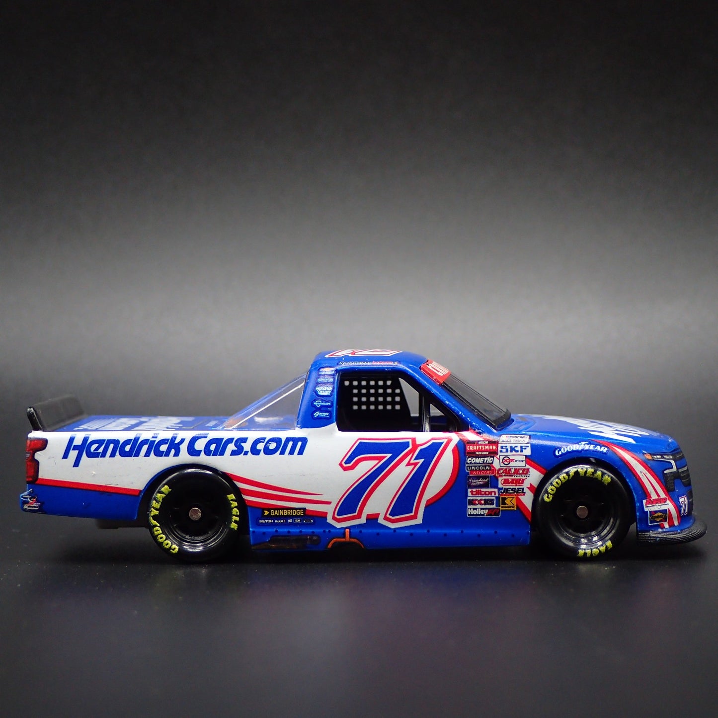 2024 CHEVY SILVERADO 71 RAJAH CARUTH HENDRICK CARS NASCAR TRUCK 1:64 DIECAST CAR