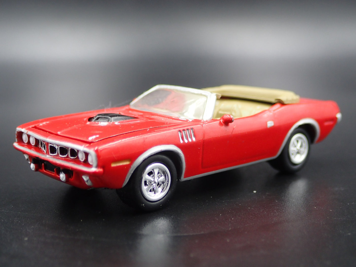 1971 71 PLYMOUTH HEMI CUDA CONVERTIBLE RED 1/64 SCALE LIMITED DIECAST MODEL CAR