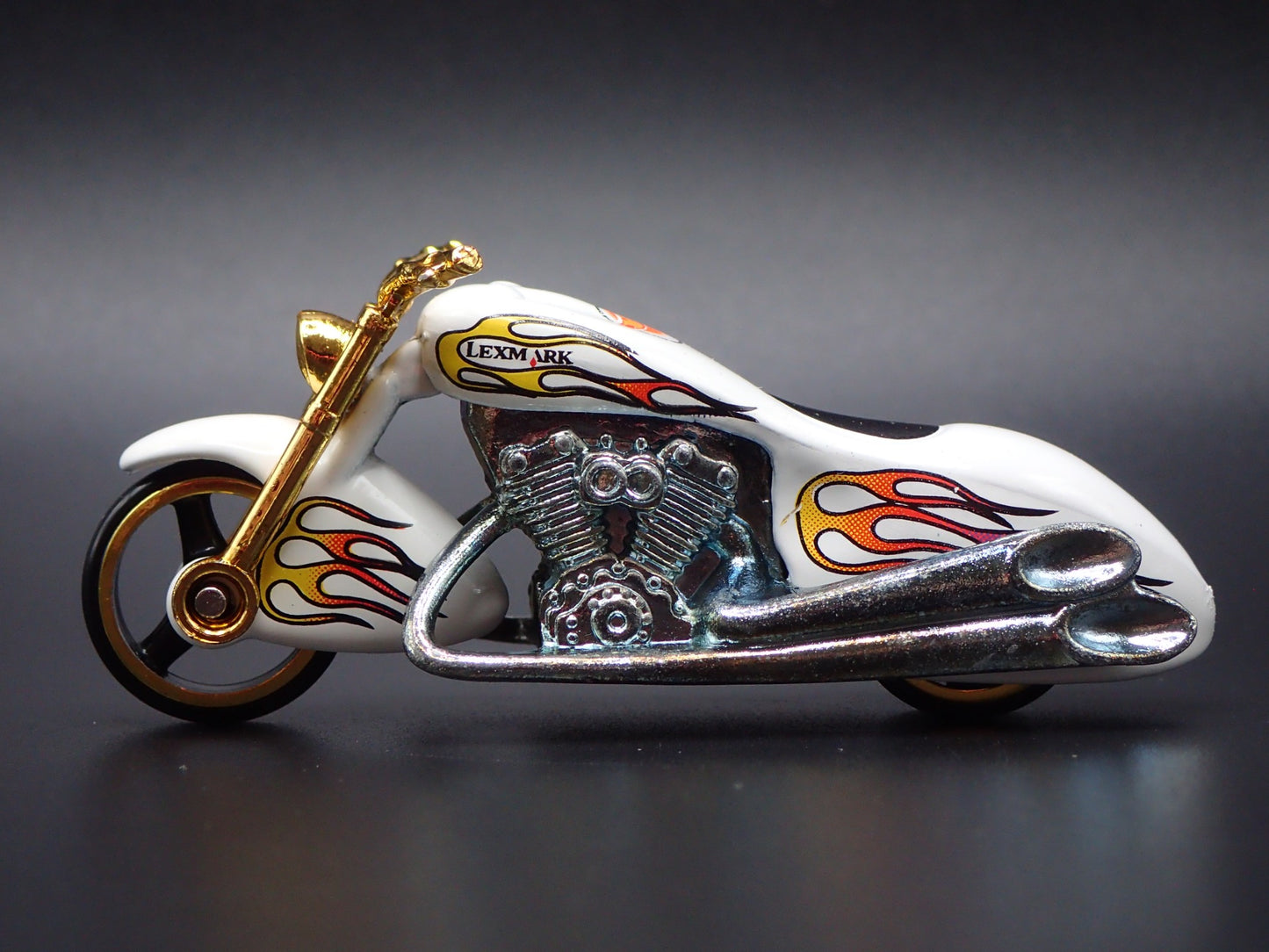 SCORCHIN SCOOTER MOTORCYCLE LEXMARK 1:64 HW SCALE DIORAMA DIECAST MODEL CAR