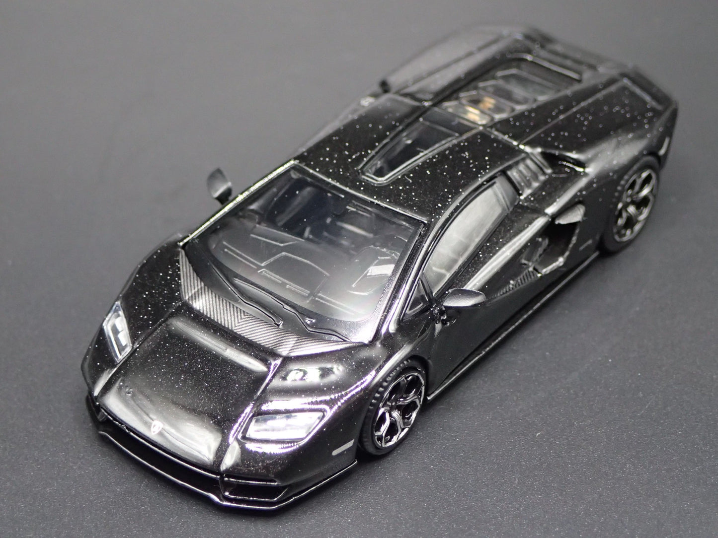 2021 21 LAMBORGHINI COUNTACH LPI 800-4 1:64 SCALE COLLECTIBLE DIECAST MODEL CAR