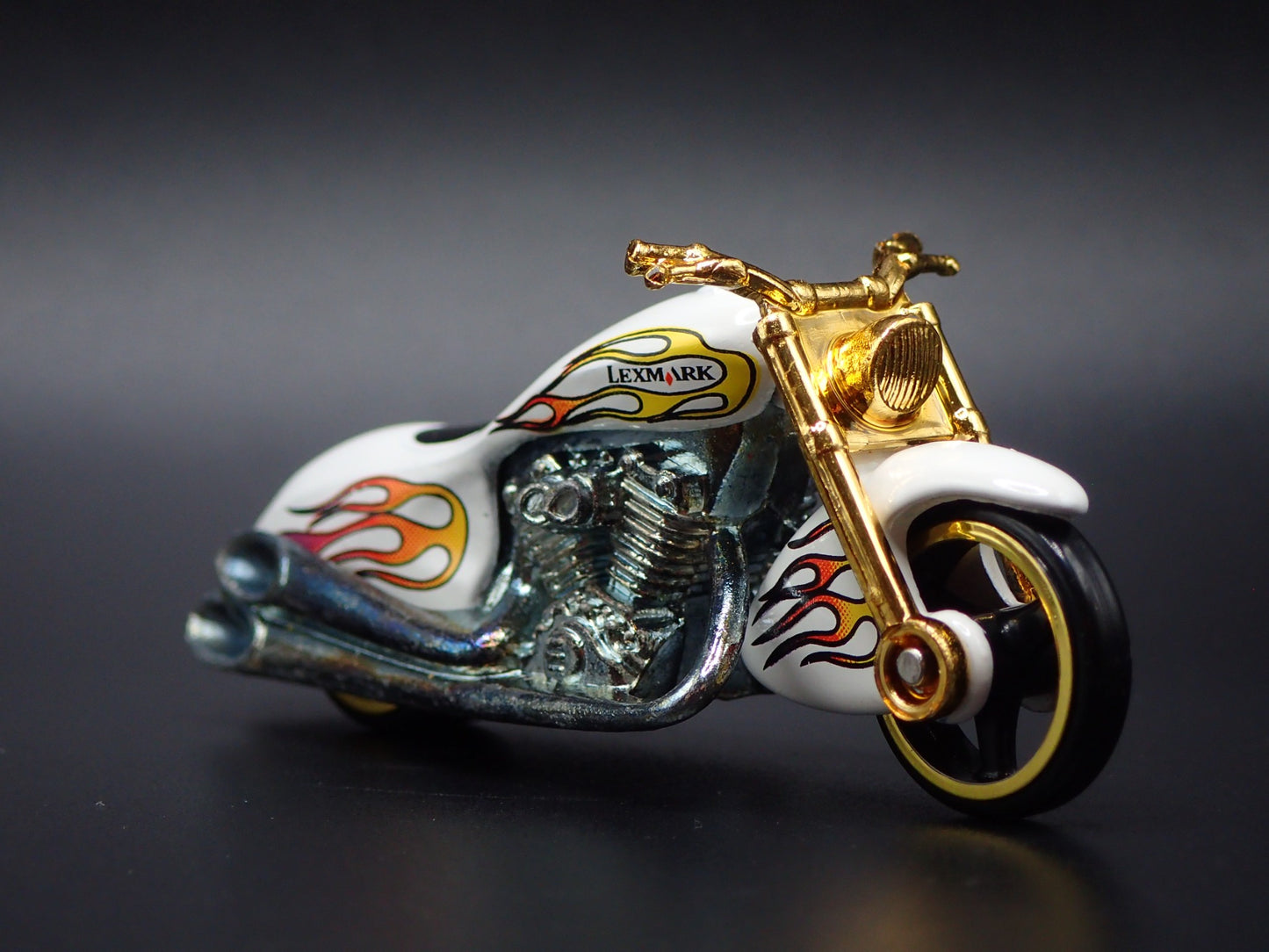 SCORCHIN SCOOTER MOTORCYCLE LEXMARK 1:64 HW SCALE DIORAMA DIECAST MODEL CAR