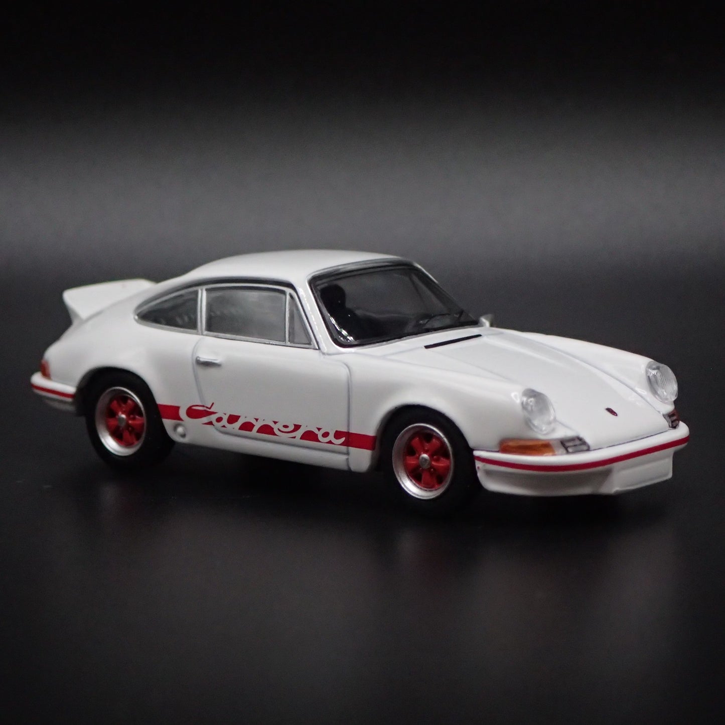 1973-1977 PORSCHE 911 CARRERA RS 2.7 1:64 SCALE COLLECTIBLE DIECAST MODEL CAR