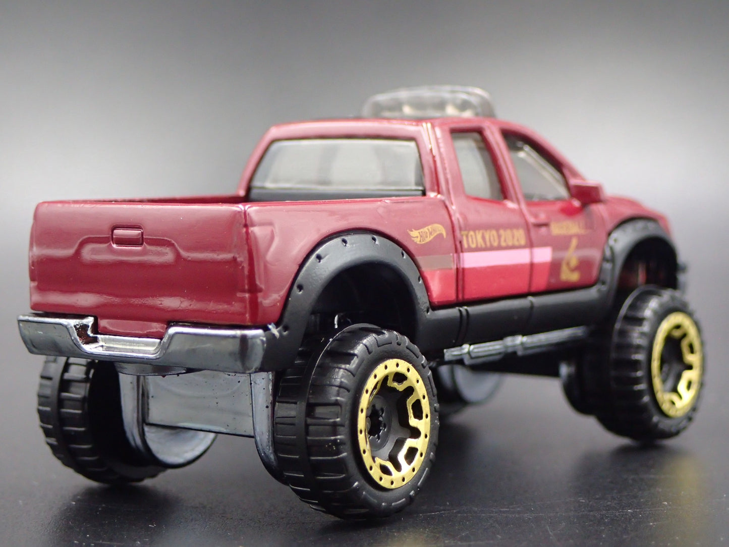 2007-2021 TOYOTA TUNDRA  4X4 PICKUP TRUCK 1/64 SCALE DIORAMA DIECAST MODEL CAR