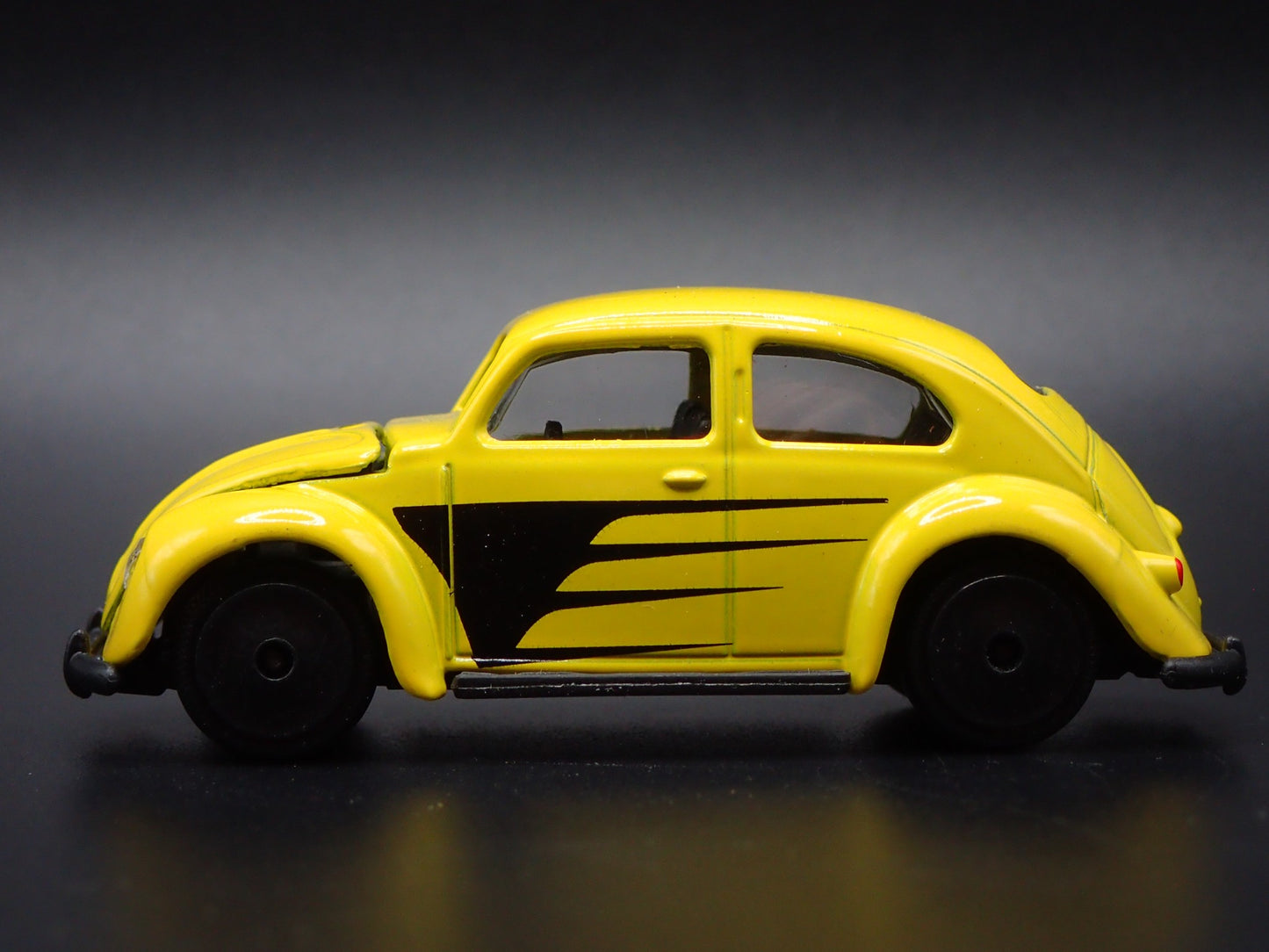 1953-1957 VW VOLKSWAGEN CLASSIC BEETLE BUG OVAL 1:64 SCALE DIECAST MODEL CAR