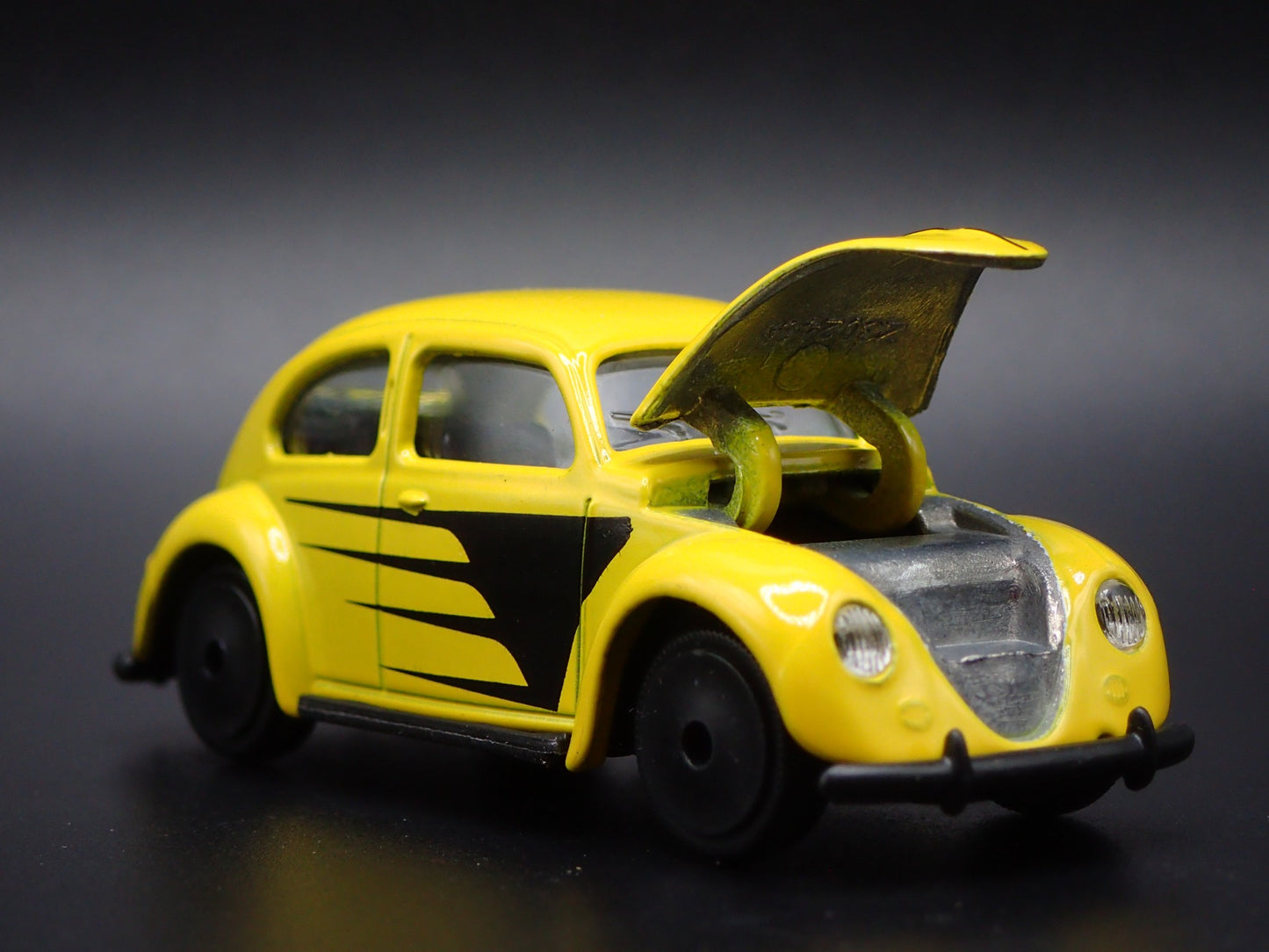 1953-1957 VW VOLKSWAGEN CLASSIC BEETLE BUG OVAL 1:64 SCALE DIECAST MODEL CAR