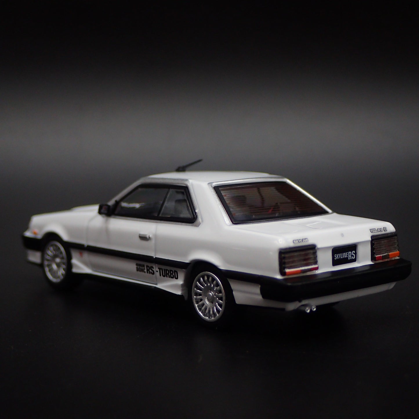1981-1985 NISSAN SKYLINE 2000 RS-X TURBO DR30 R30 JDM 1:64 DIECAST MODEL CAR