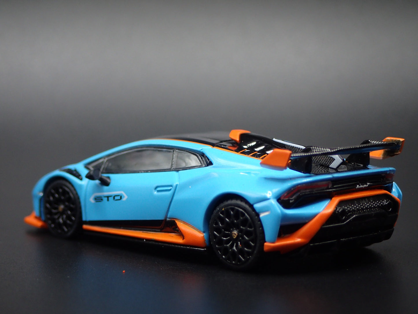 2021-2024 LAMBORGHINI HURACAN STO COUPE SUPER CAR 1:64 SCALE DIECAST MODEL CAR