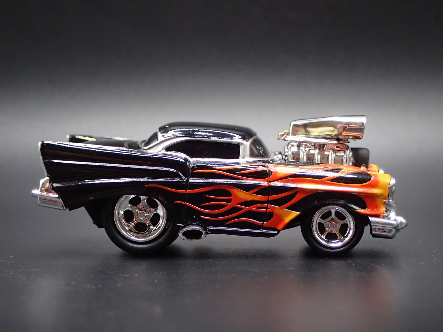 1957 57 CHEVY CHEVROLET BEL AIR w BLOWER BLACK 1:64 SCALE DIECAST MODEL CAR