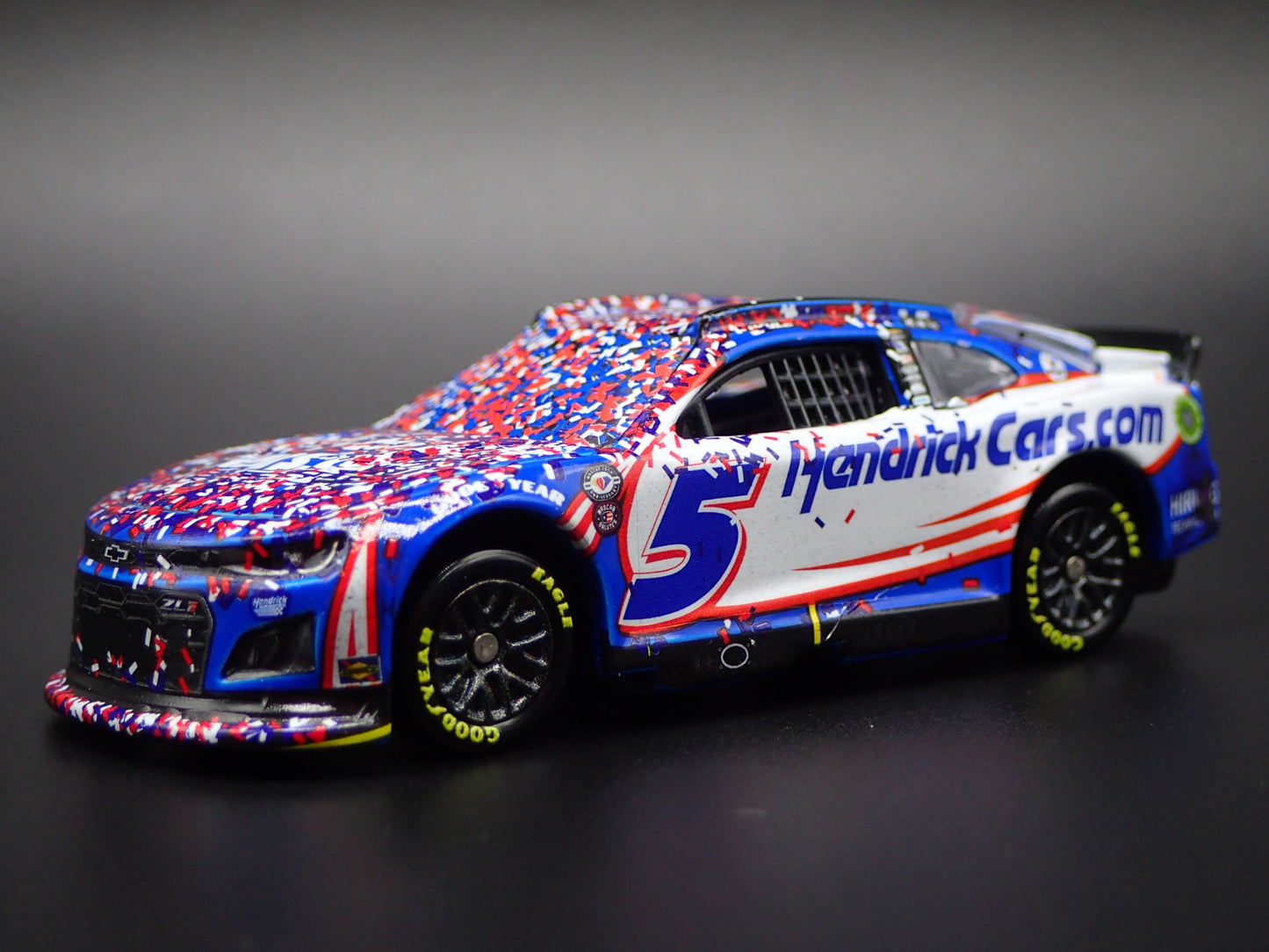 2023 23 CHEVY CAMARO ZL1 5 KYLE LARSON HENDRICKCAR NASCAR 1:64 DIECAST MODEL CAR