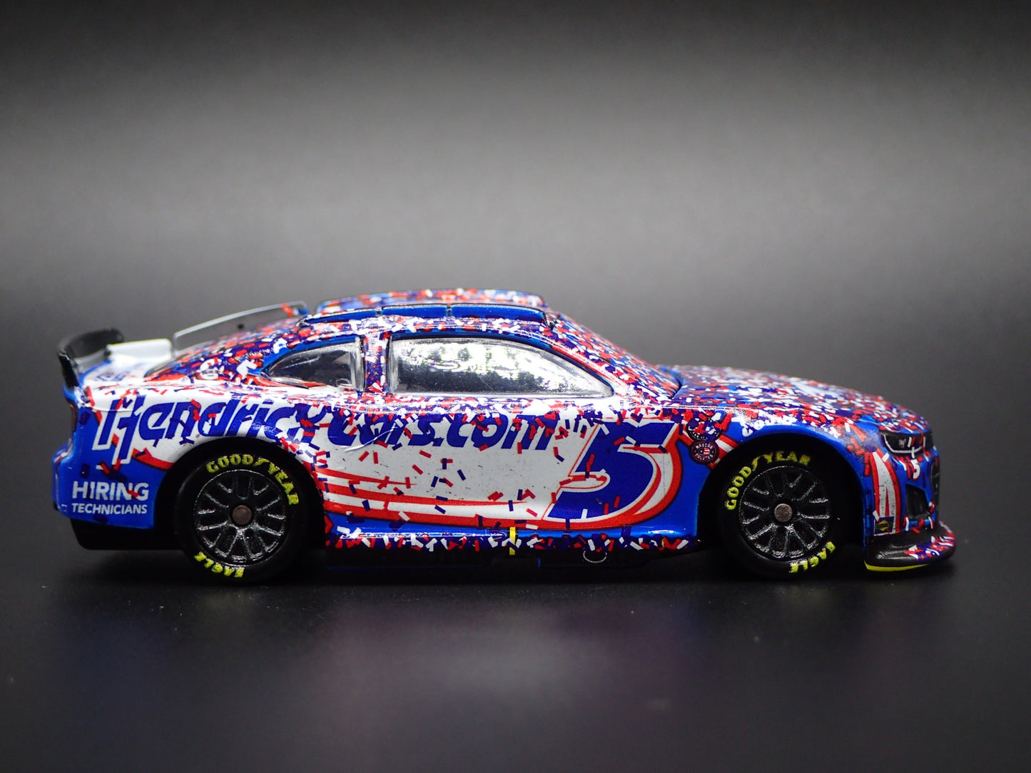 2023 23 CHEVY CAMARO ZL1 5 KYLE LARSON HENDRICKCAR NASCAR 1:64 DIECAST MODEL CAR