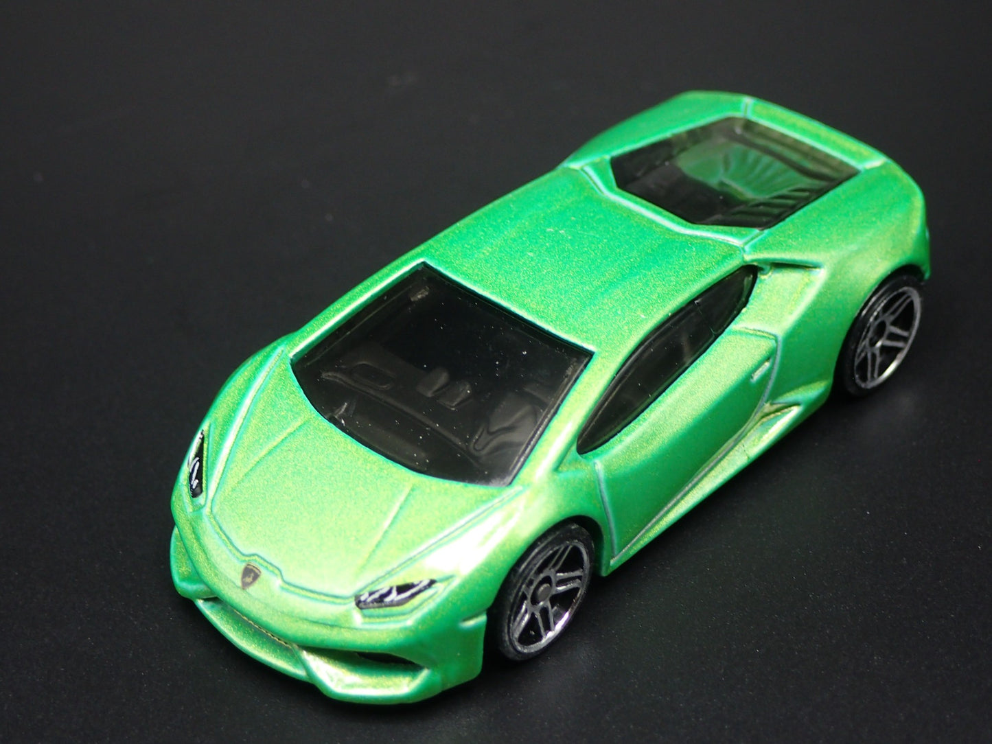 2014-2019 LAMBORGHINI HURACAN LP 610-4 SUPER CAR 1:64 SCALE DIECAST MODEL CAR