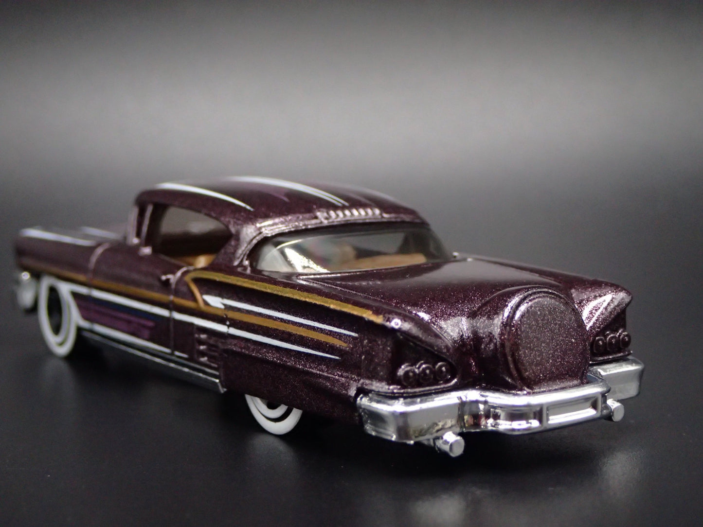 1958 58 CHEVY CHEVROLET IMPALA 1:64 SCALE COLLECTIBLE DIORAMA DIECAST MODEL CAR