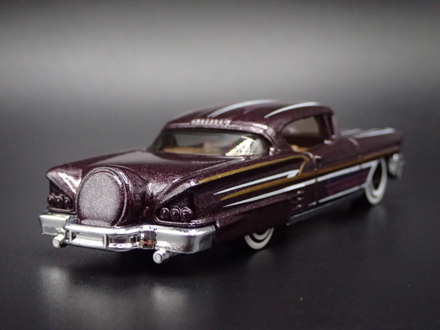 1958 58 CHEVY CHEVROLET IMPALA 1:64 SCALE COLLECTIBLE DIORAMA DIECAST MODEL CAR