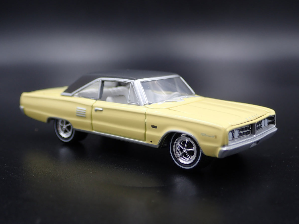 1966 DODGE HEMI CORONET RARE 1/64 SCALE COLLECTIBLE DIECAST MODEL CAR-Burning Rubber Toy Company
