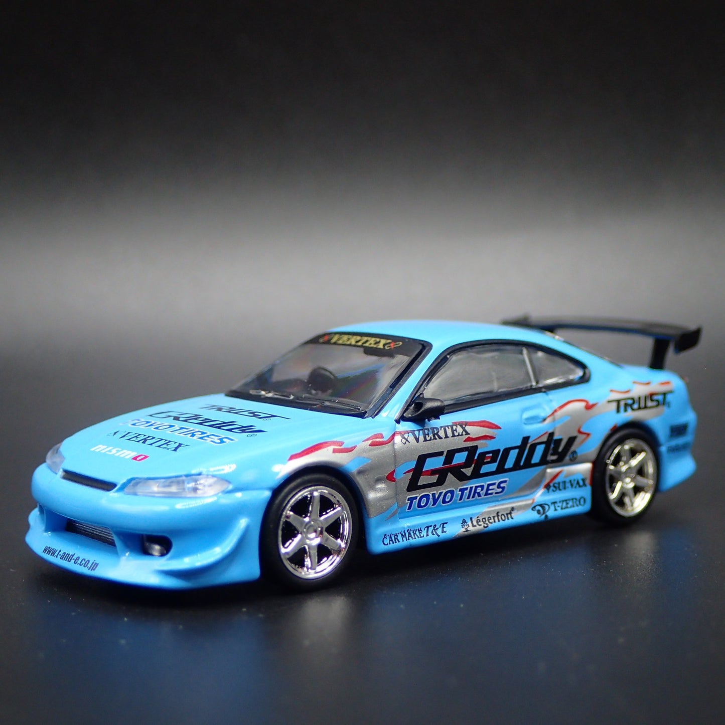 1999-2002 NISSAN SILVIA S15 VERTEX GREDDY 1:64 SCALE DIORAMA DIECAST MODEL CAR
