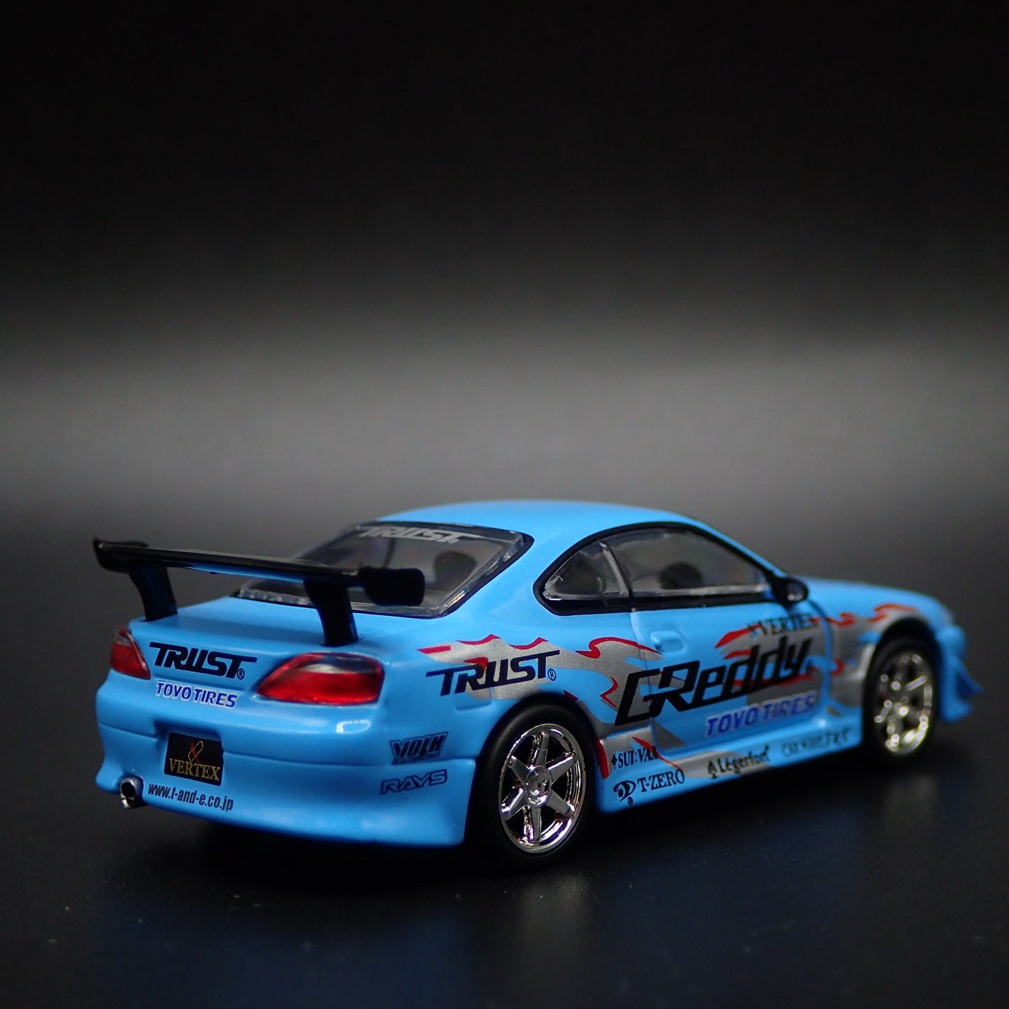 1999-2002 NISSAN SILVIA S15 VERTEX GREDDY 1:64 SCALE DIORAMA DIECAST MODEL CAR