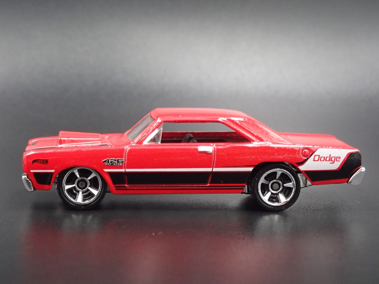 1968 68 DODGE DART RED 1:64 SCALE LIMITED COLLECTIBLE DIORAMA DIECAST MODEL CAR