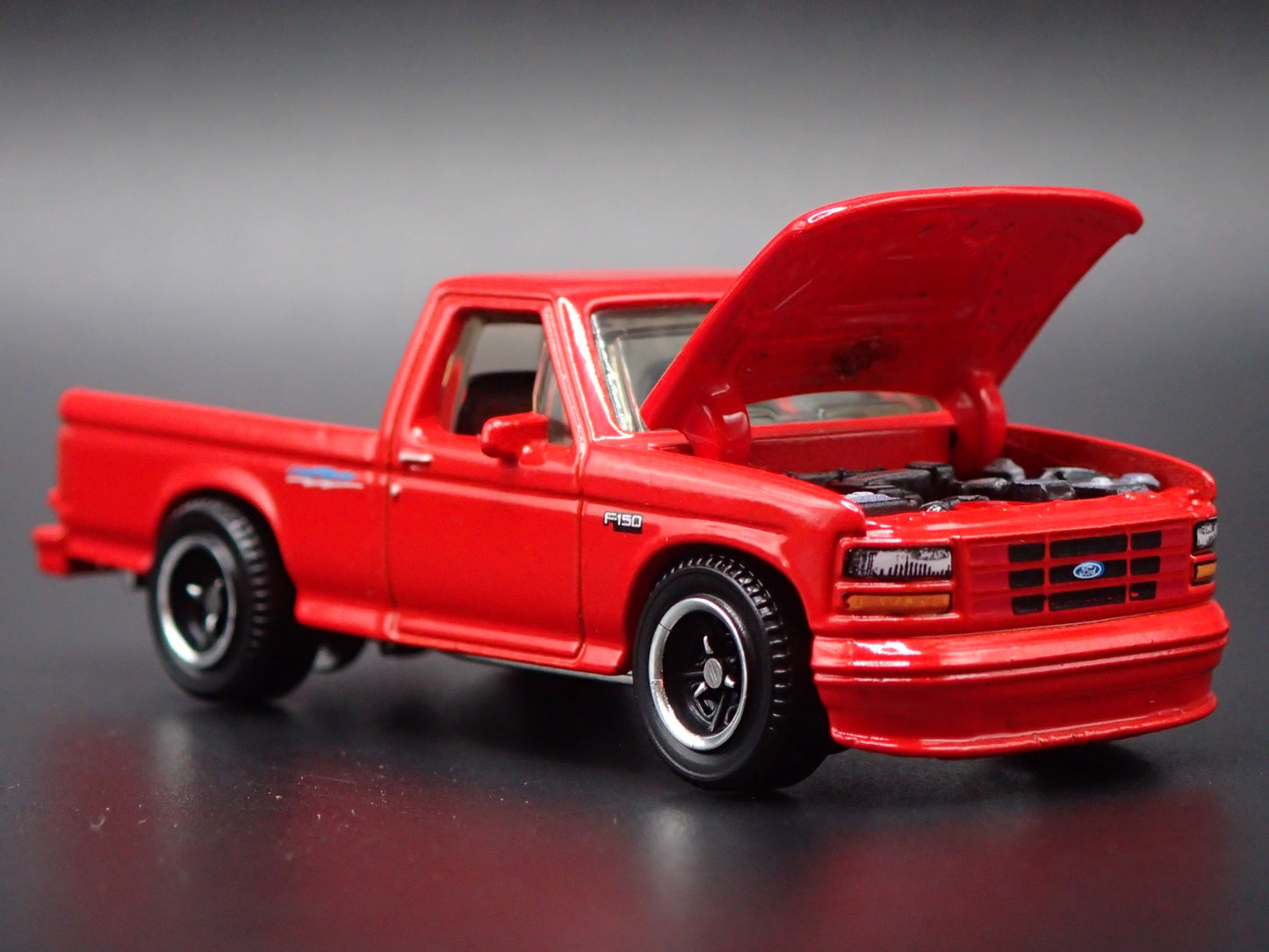 1994 94 FORD SVT F150 LIGHTNING PICKUP TRUCK RED 1:64 SCALE DIECAST MODEL CAR