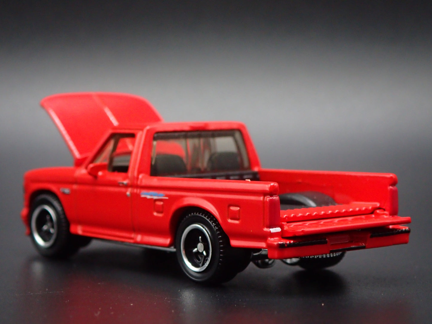 1994 94 FORD SVT F150 LIGHTNING PICKUP TRUCK RED 1:64 SCALE DIECAST MODEL CAR