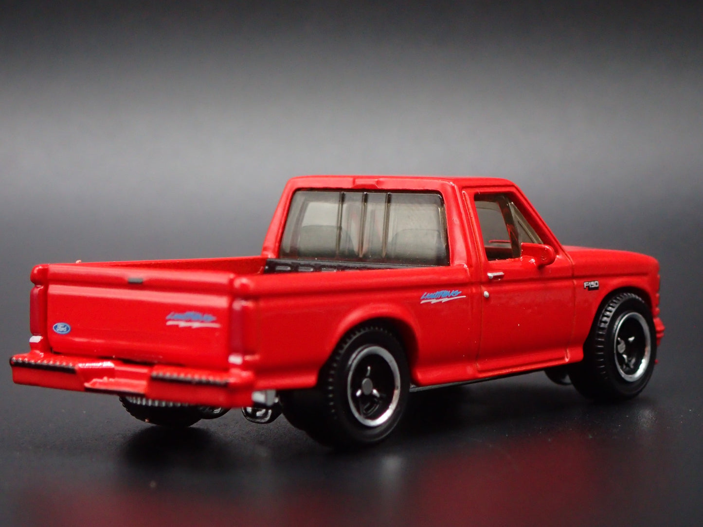 1994 94 FORD SVT F150 LIGHTNING PICKUP TRUCK RED 1:64 SCALE DIECAST MODEL CAR