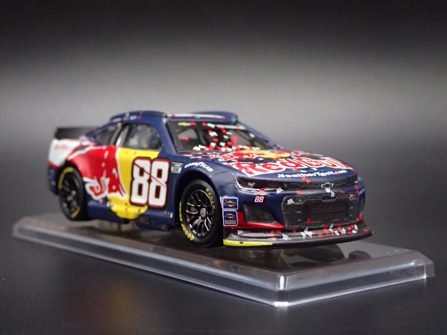 2025 CHEVY CAMARO 88 SHANE VAN GISBERGEN RED BULL NASCAR 1:64 DIECAST MODEL CAR
