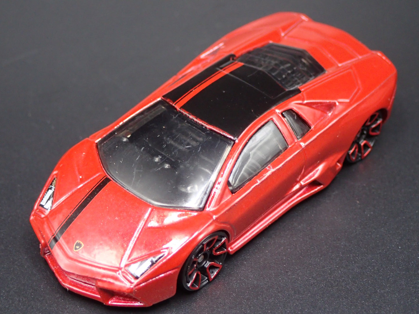 2007-2009 LAMBORGHINI REVENTON SUPER CAR 1:64 SCALE DIORAMA DIECAST MODEL CAR