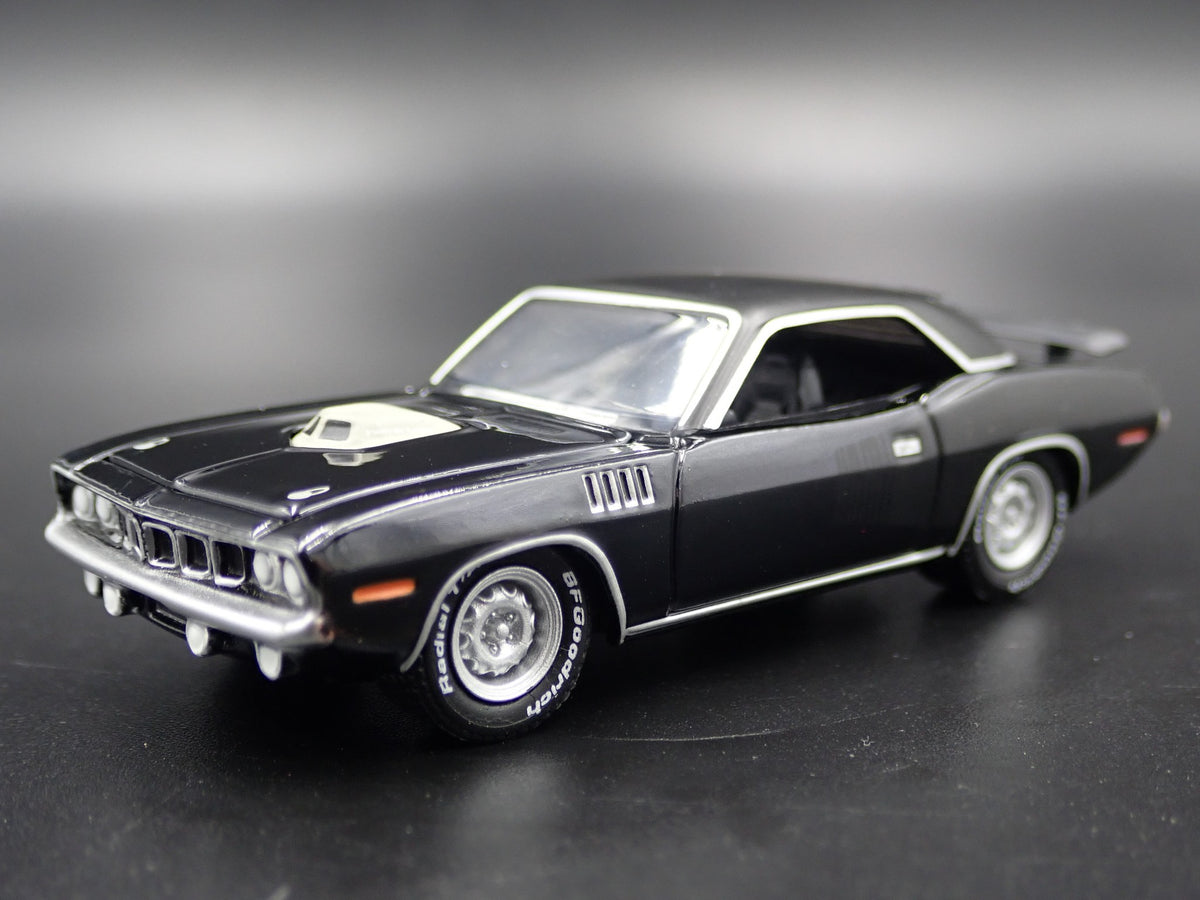 1971 PLYMOUTH HEMI CUDA RARE 1/64 SCALE LIMITED COLLECTIBLE DIECAST MODEL CAR-Burning Rubber Toy Company