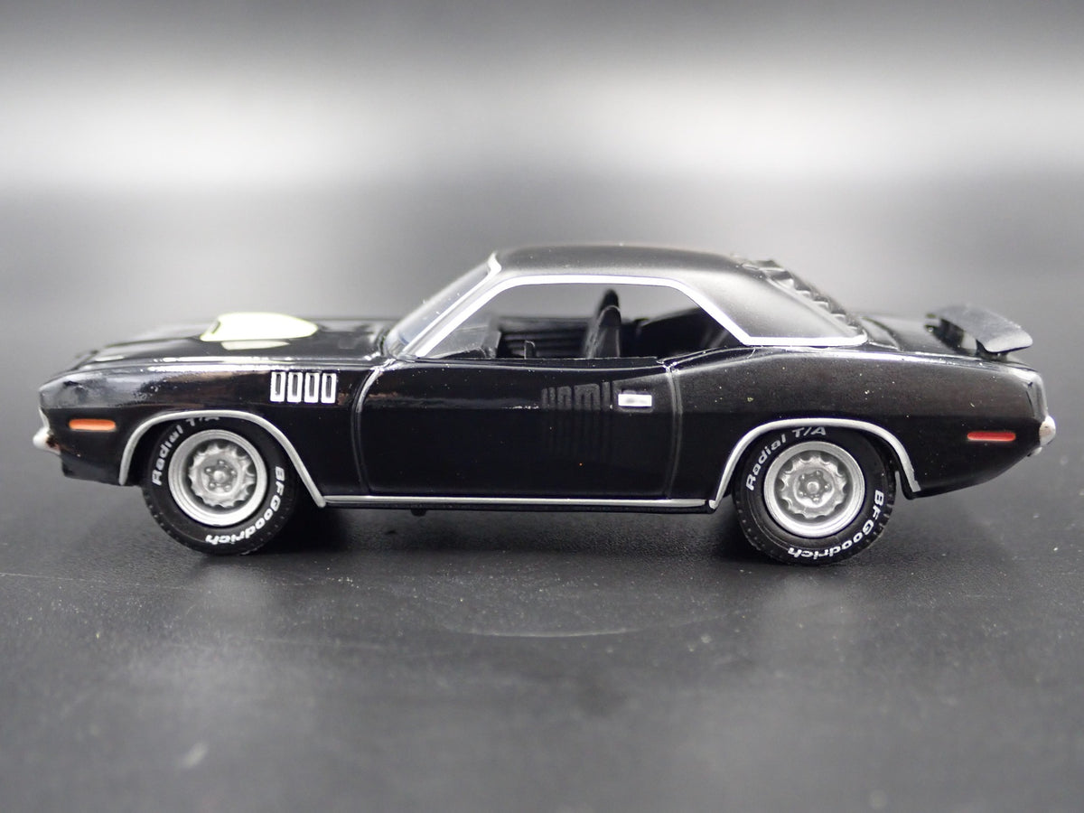 1971 PLYMOUTH HEMI CUDA RARE 1/64 SCALE LIMITED COLLECTIBLE DIECAST MODEL CAR-Burning Rubber Toy Company