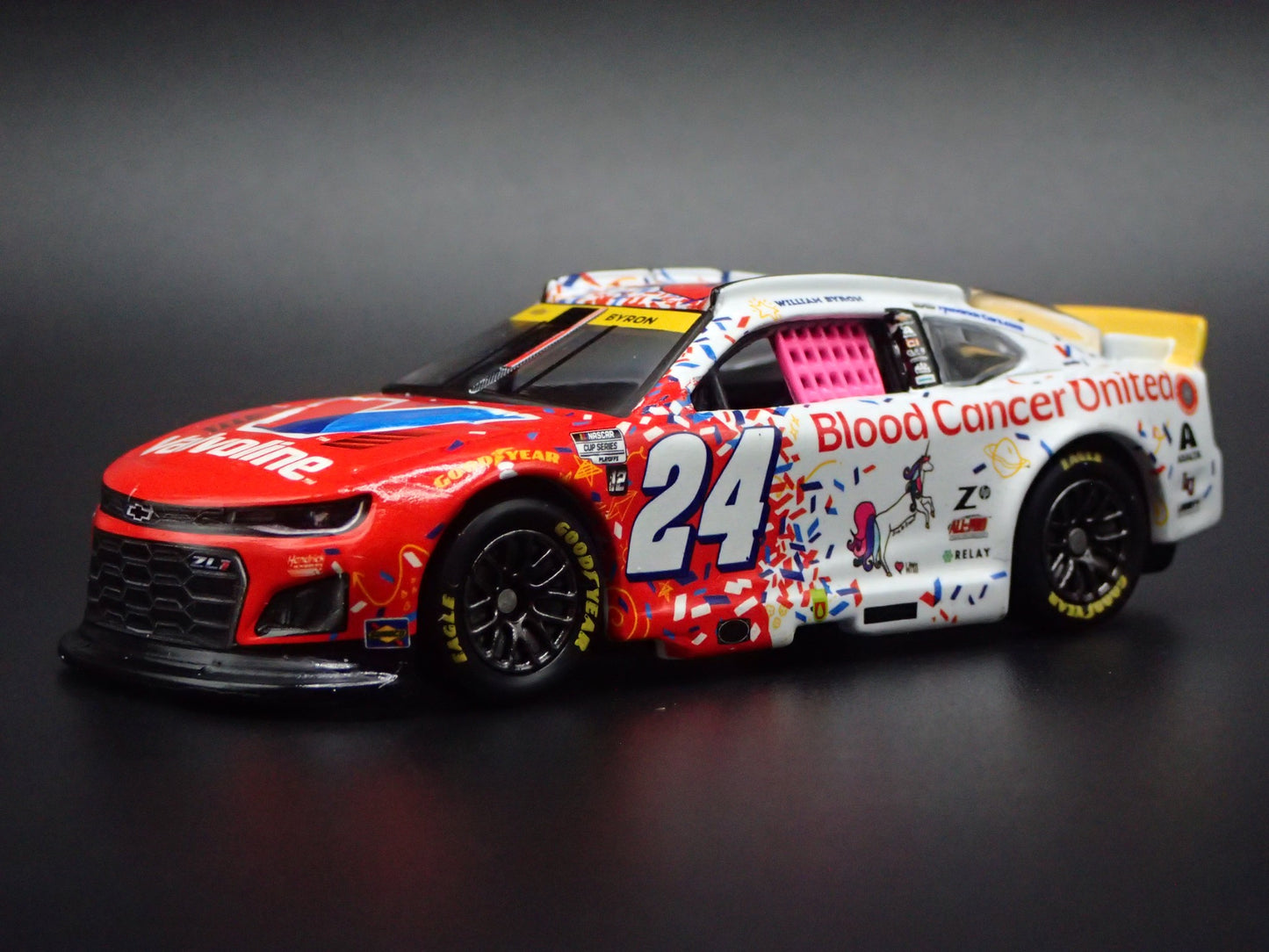 2025 25 CHEVY CAMARO #24 WILLIAM BYRON VALVOLINE NASCAR 1:64 SCALE DIECAST CAR