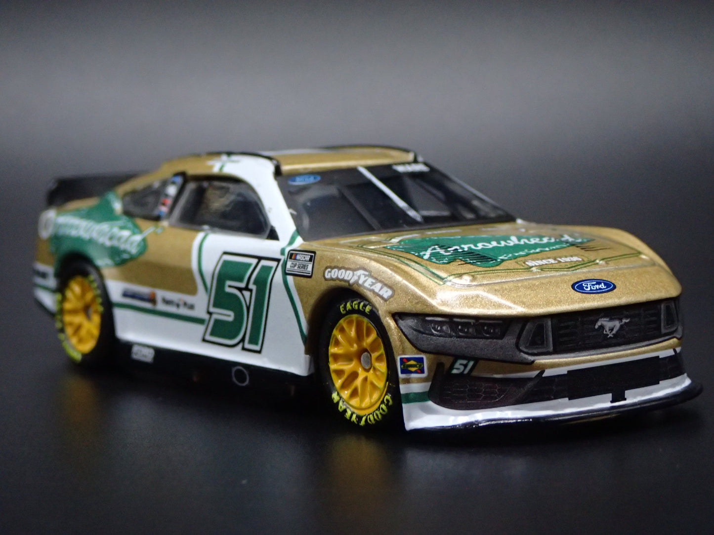2025 25 FORD MUSTANG #51 CODY WARE ARROWHEAD BRASS NASCAR 1:64 DIECAST MODEL CAR