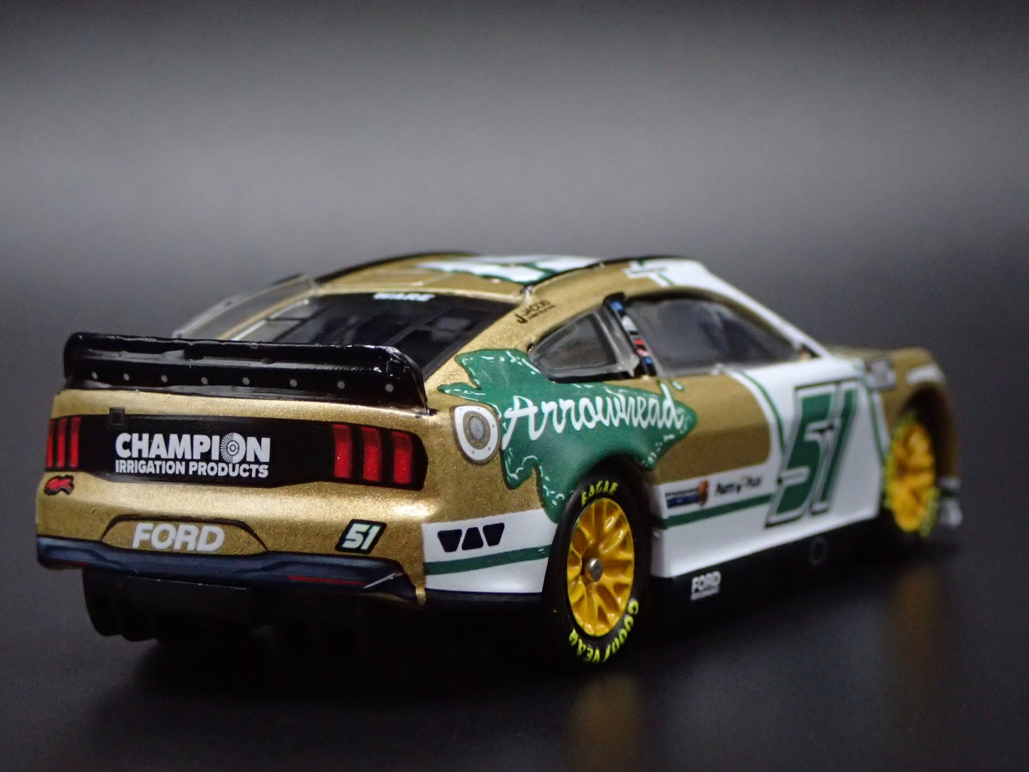 2025 25 FORD MUSTANG #51 CODY WARE ARROWHEAD BRASS NASCAR 1:64 DIECAST MODEL CAR