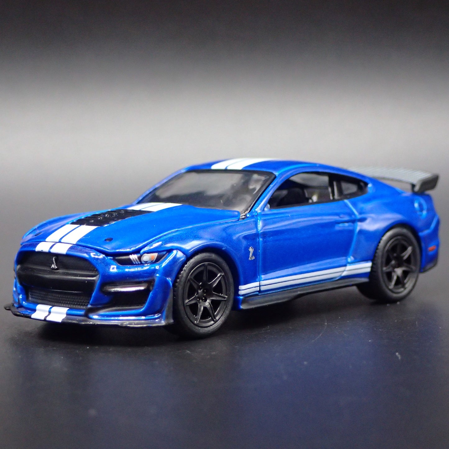 2015-2023 FORD MUSTANG SHELBY GT500 TRACK PACK 1:64 SCALE DIECAST MODEL CAR