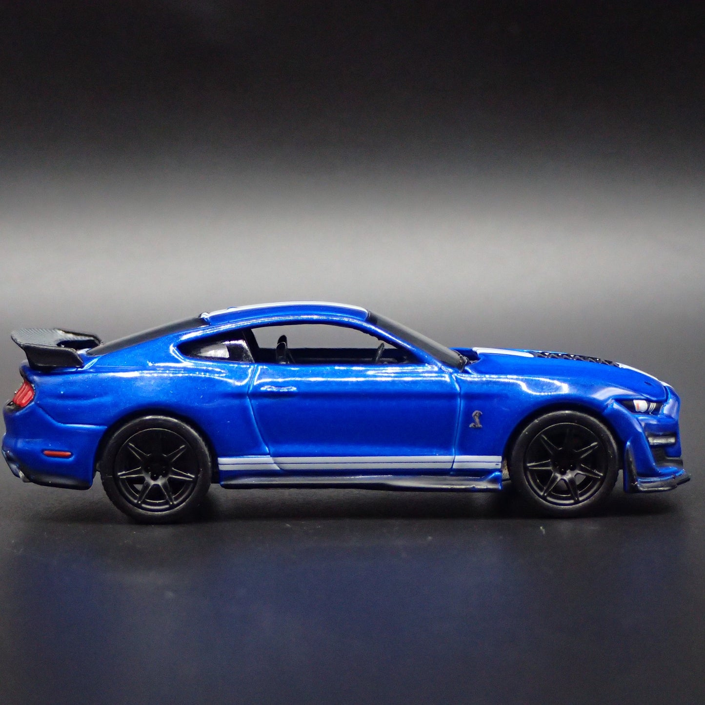 2015-2023 FORD MUSTANG SHELBY GT500 TRACK PACK 1:64 SCALE DIECAST MODEL CAR