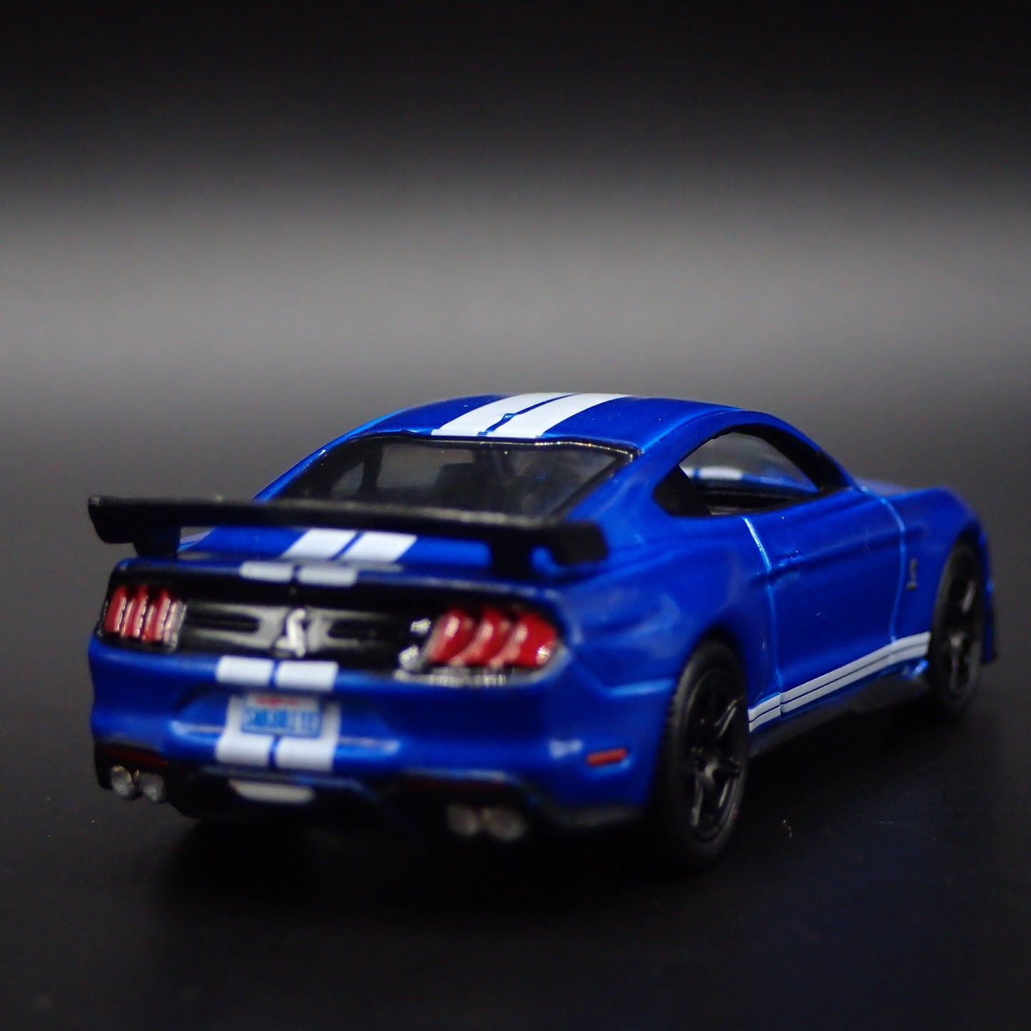 2015-2023 FORD MUSTANG SHELBY GT500 TRACK PACK 1:64 SCALE DIECAST MODEL CAR